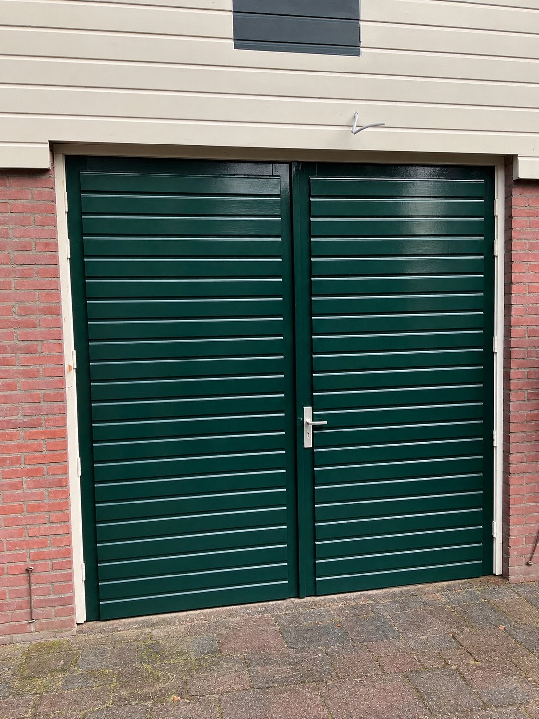 Gebruikte garagedeur 260x260 cm (EXCLUSIEF. kozijn), Doe-het-zelf en Verbouw, Ophalen, Gebruikt, Garagedeur, 120 cm of meer