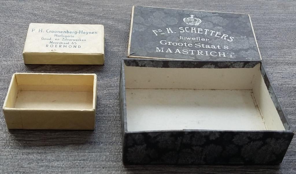 Om 1900 -1950 Kartonnen Juwelen Sieraden Doosje Juwelier, Ophalen of Verzenden