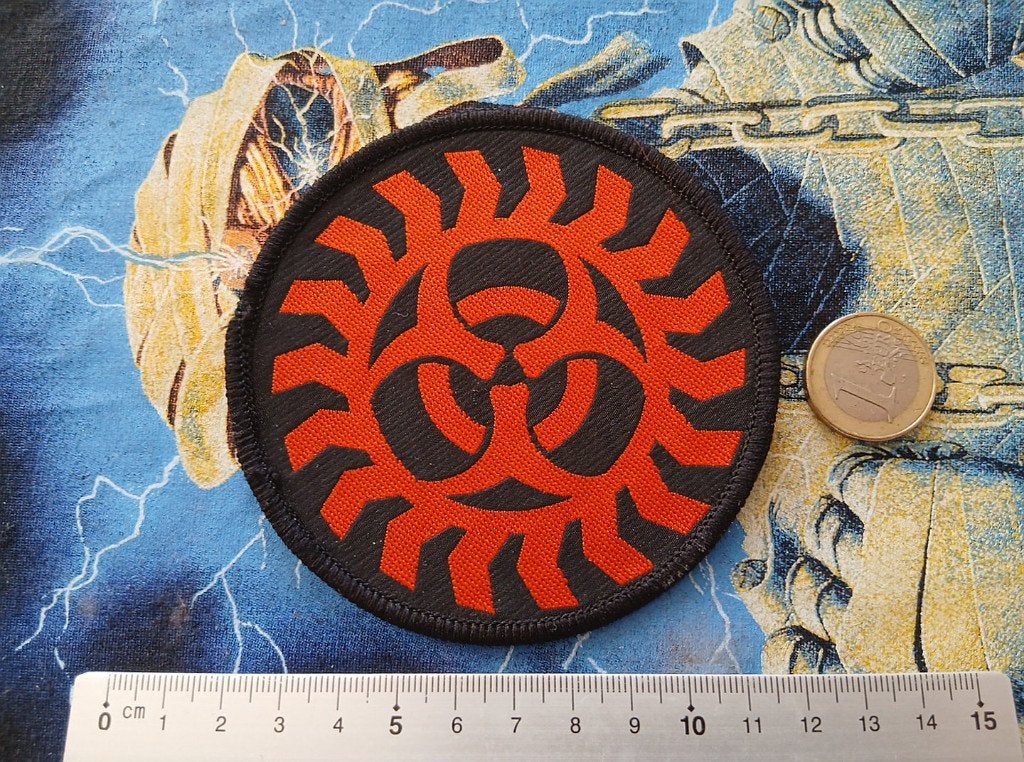 Biohazard mooie vintage logo patch b135 metal, Ophalen of Verzenden, Nieuw, Kleding