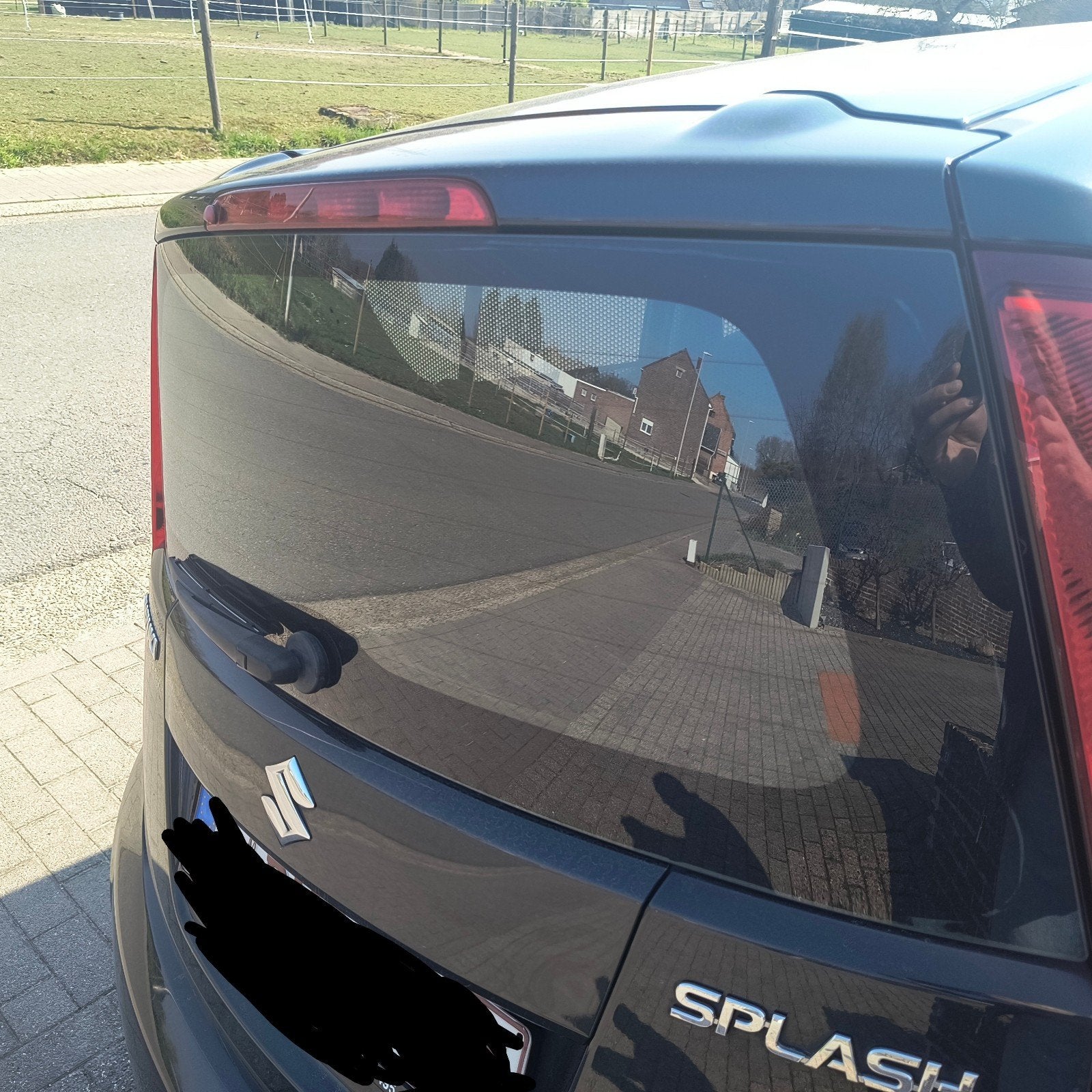 Suzuki Splash, zonnescherm, Ophalen