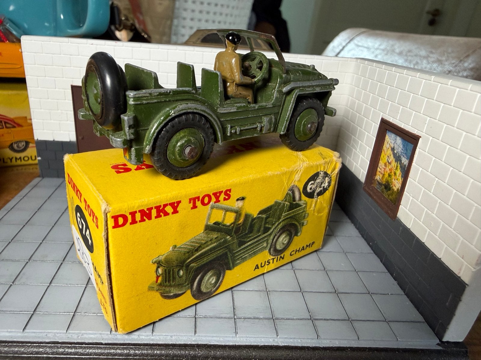 Dinky Toys Austin Champ Leger 674 met originele doos, Gebruikt, Auto, Dinky Toys, Ophalen of Verzenden