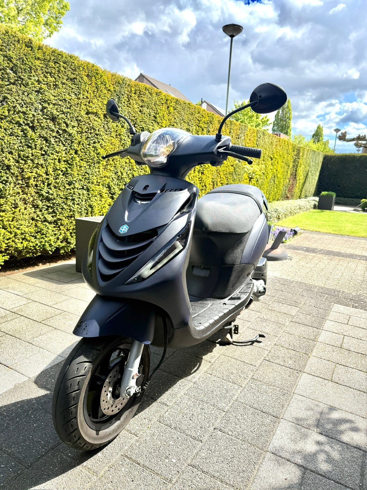 Unieke Piaggio Zip 4 takt 2V - 3070km, Ophalen, Zip, Zo goed als nieuw, Benzine