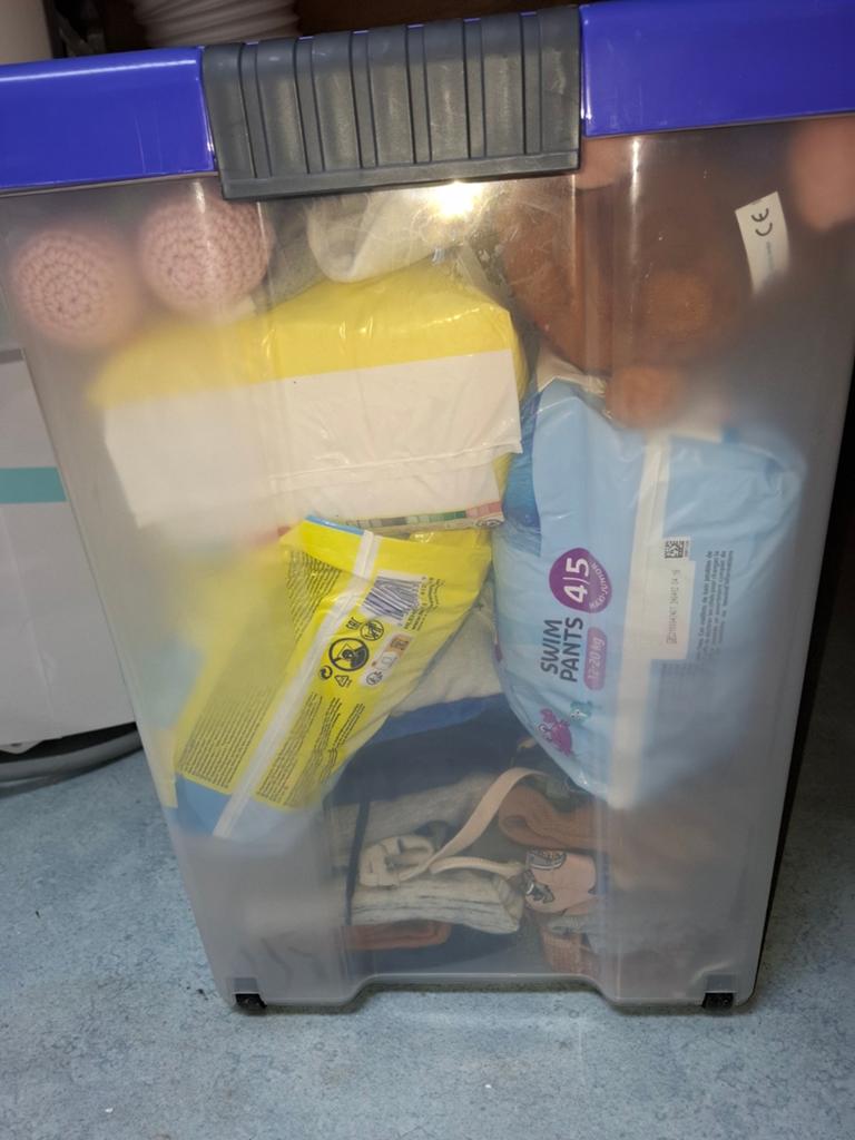 Grote kledingbox baby/kind: maten 50 t/m 104 + extra's, Ophalen, Gebruikt, Overige maten
