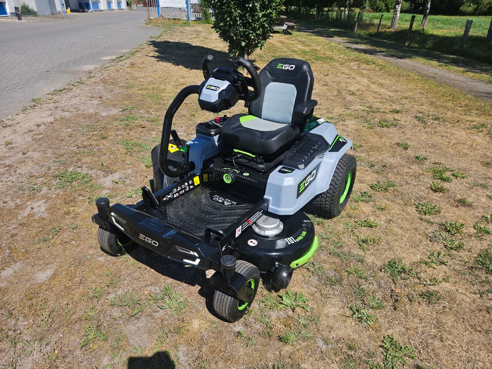 EGO ZT4200E-S zero-turn zitmaaier DEMO, Ophalen, Zo goed als nieuw, EGO Power+, Mulchfunctie