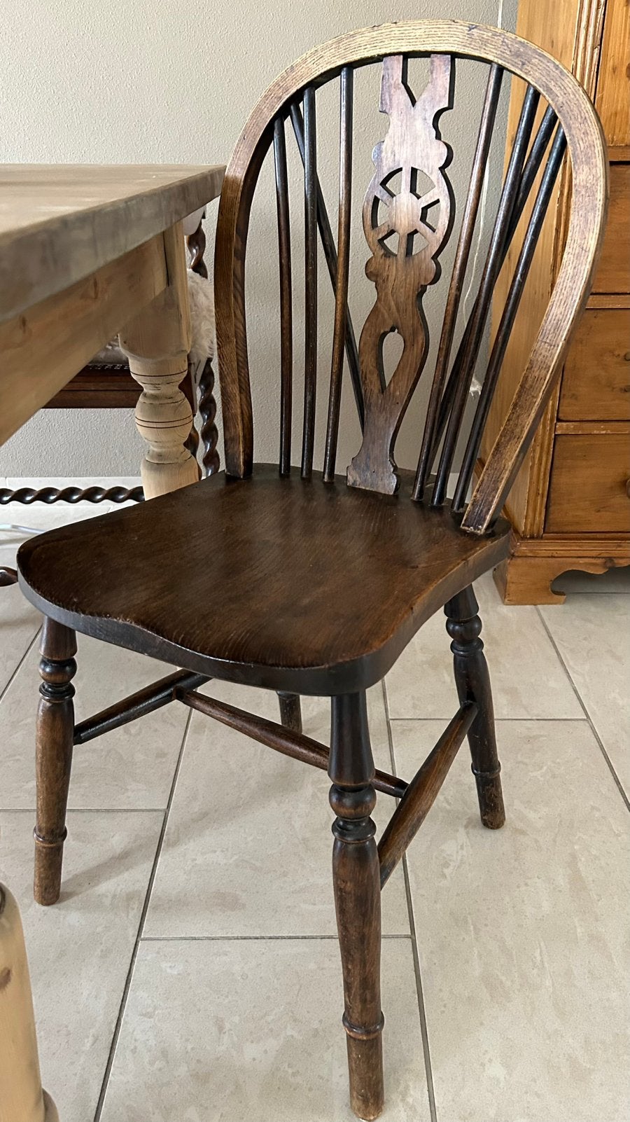 Set van 2 antieke houten Windsor Wheelback Stoelen Landelijk, Ophalen, Bruin, Hout, Twee