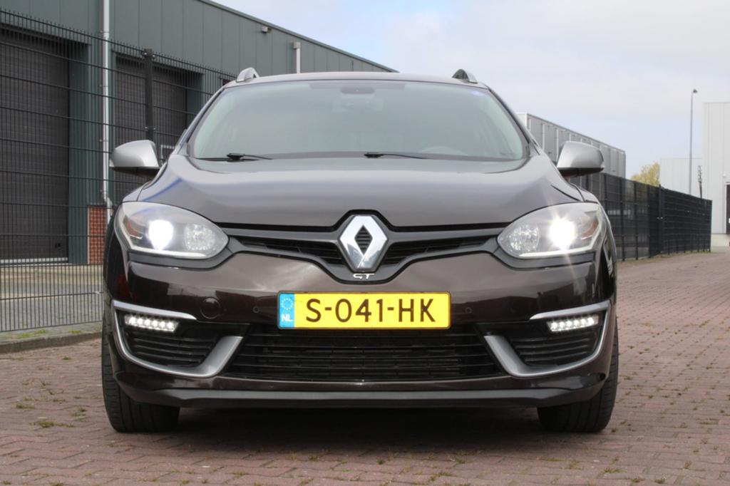 Megane gt220 station 300pk, Voorwielaandrijving, 1362 kg, Zwart, 4 cilinders