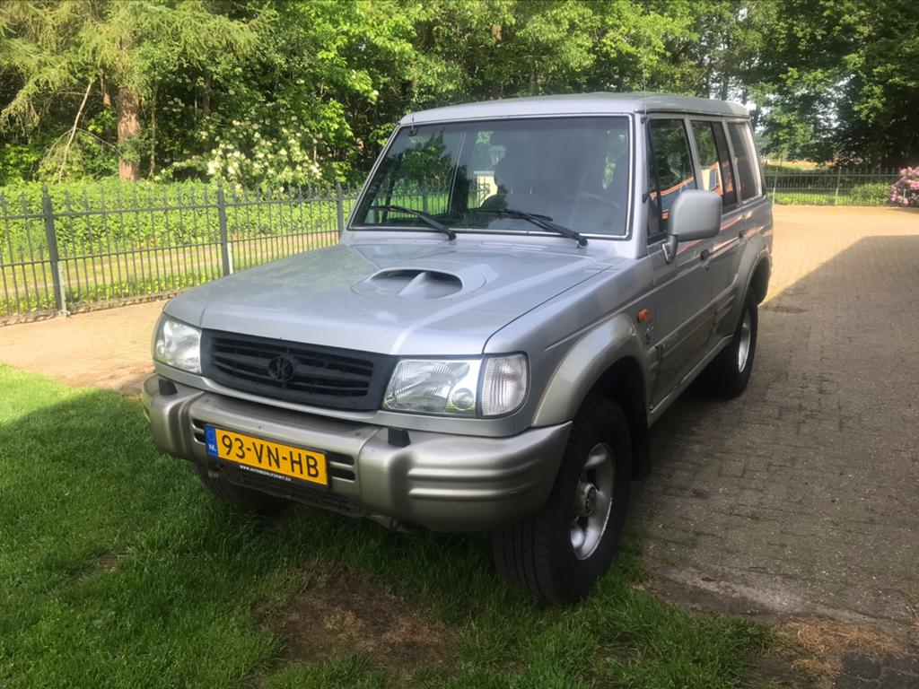 Galloper 2.5 TDI LWB PV 2000 - grijs kenteken, Auto's, Elektrische ramen, Galloper, 4 cilinders, Origineel Nederlands