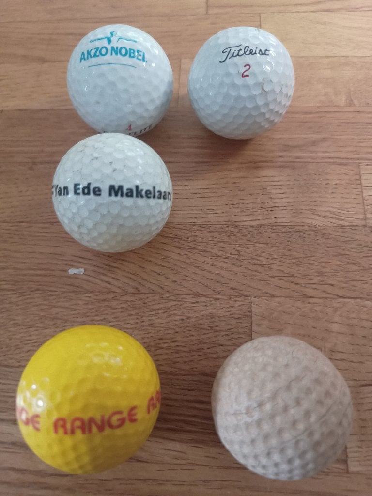 5 golfballen, Ophalen of Verzenden, Gebruikt, Overige sporten, Overige typen