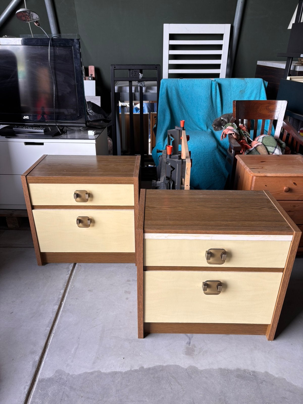 Vintage nachtkastjes 61,5 breed 58 hoog, Huis en Inrichting, Slaapkamer | Nachtkastjes, Ophalen, Gebruikt, 45 tot 65 cm, 55 tot 70 cm