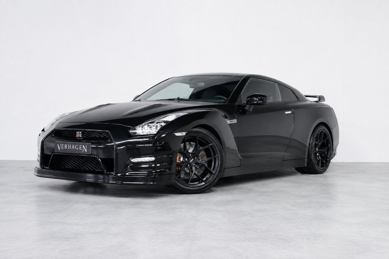Nissan GT-R 3.8 V6 1100PK Black Edition (bj 2012, automaat), Auto's, Automaat, Euro 5, Gebruikt, 1715 kg