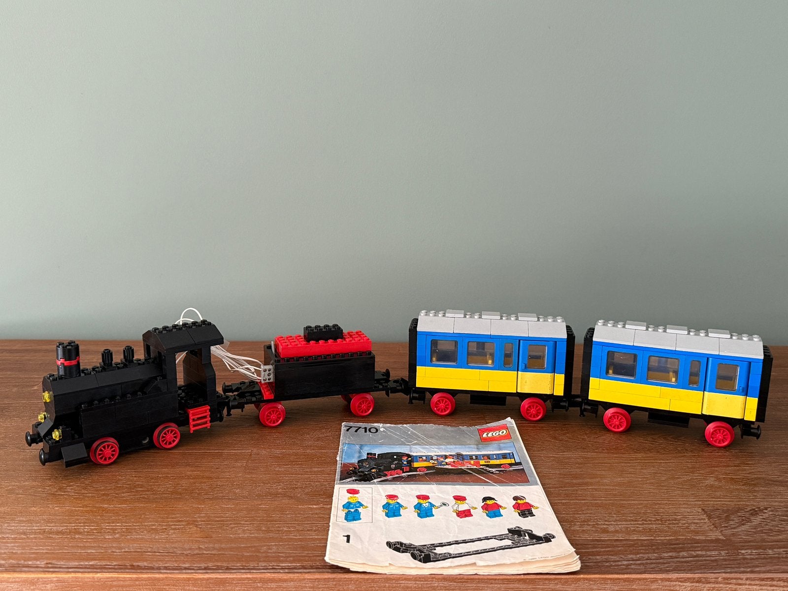 LEGO Treinset 7710 + overgang 7834 (XL Baan!), Gebruikt, Overige thema's, Lego, Ophalen of Verzenden