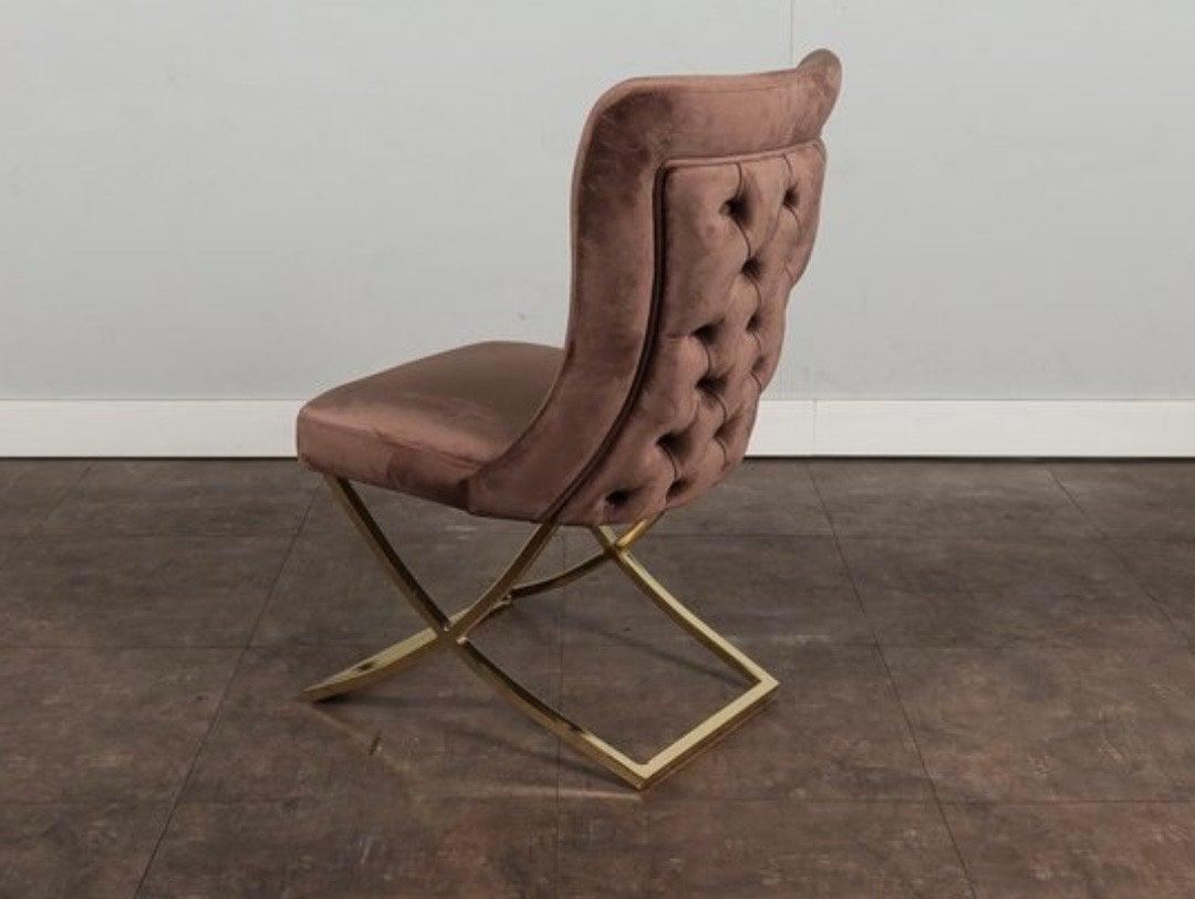 4 Bruine Fluweel Eetkamerstoelen - Metaal Onderstel, Huis en Inrichting, Bruin, Zo goed als nieuw, Vier, Metaal