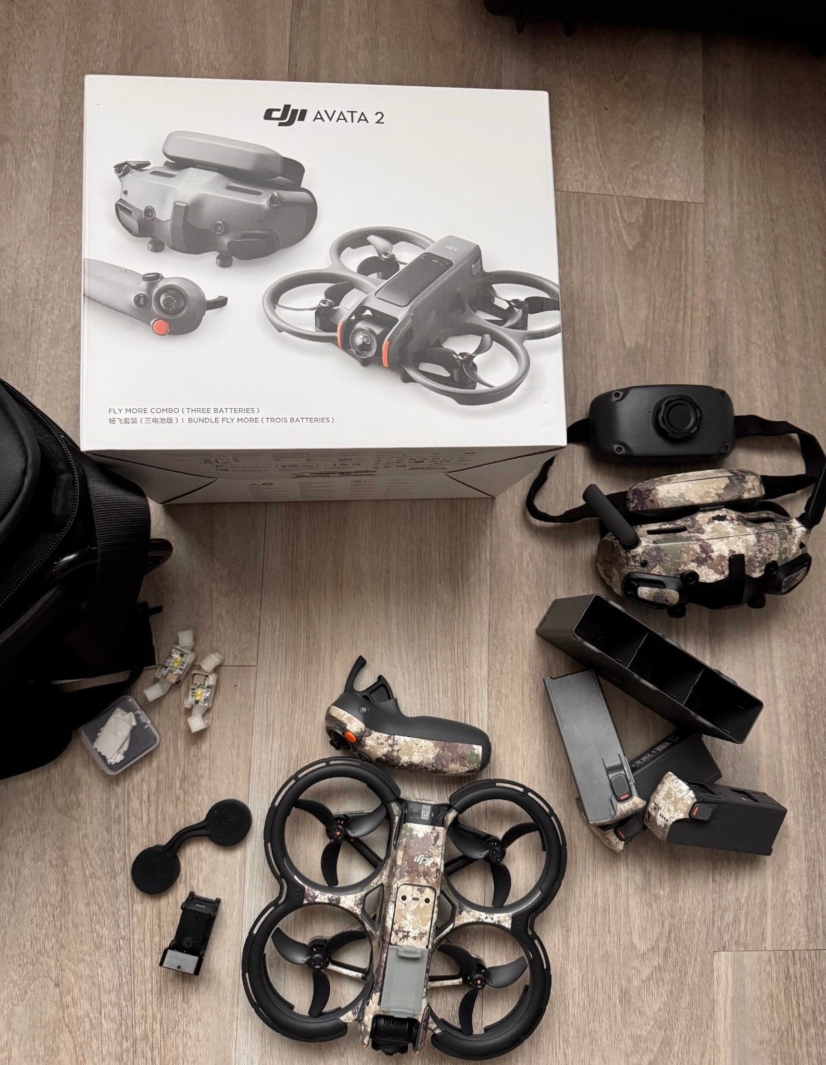 DJI Avata 2 Fly More Combo - Zo goed als nieuw met extra's, Ophalen of Verzenden, Topkwaliteit, Racedrone, Zo goed als nieuw