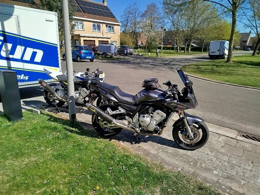 Yamaha fzs1000 onderdelen, Motoren, Ophalen