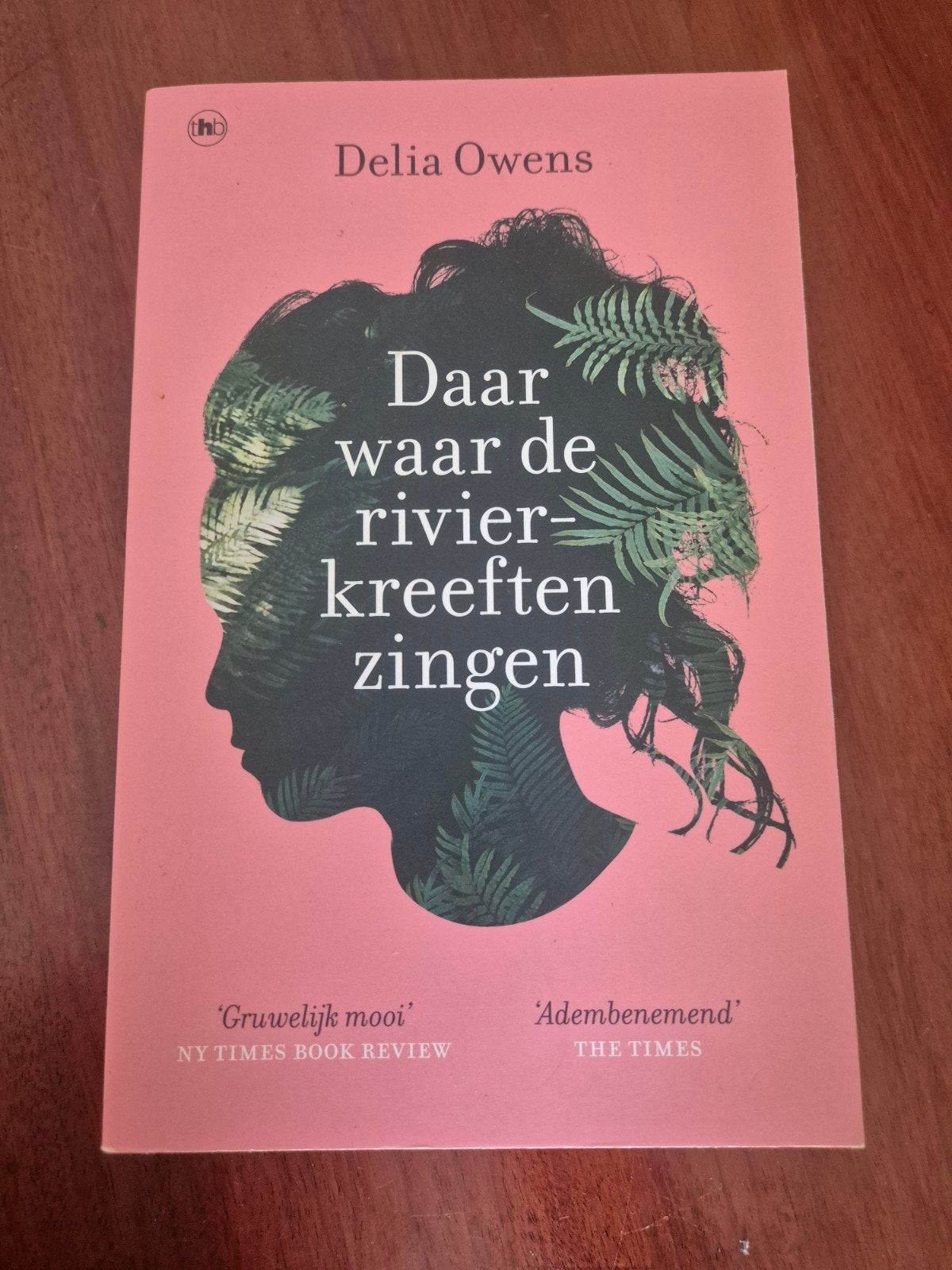 Daar waar de rivierkreeften zingen - Delia Owens, Boeken, Ophalen of Verzenden, Zo goed als nieuw, Delia Owens