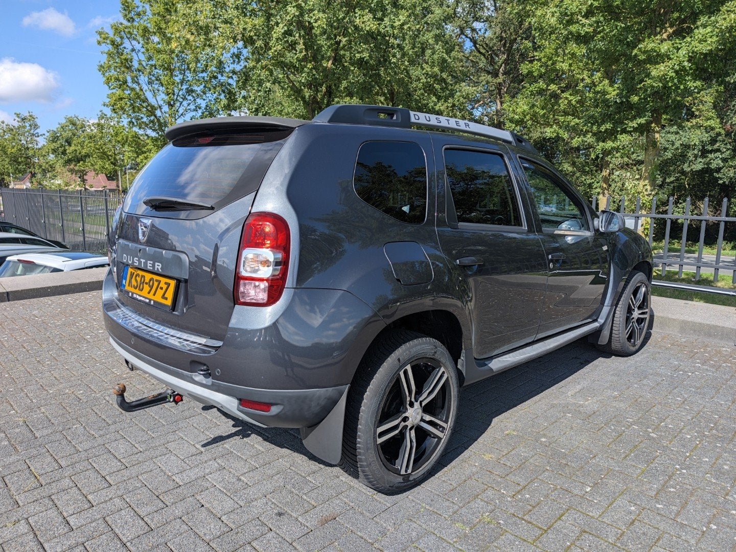 Dacia Duster 1.2 TCe 4x2 Série Limitée Robust | Trekhaak |, Voorwielaandrijving, Gebruikt, 4 cilinders, 1176 kg