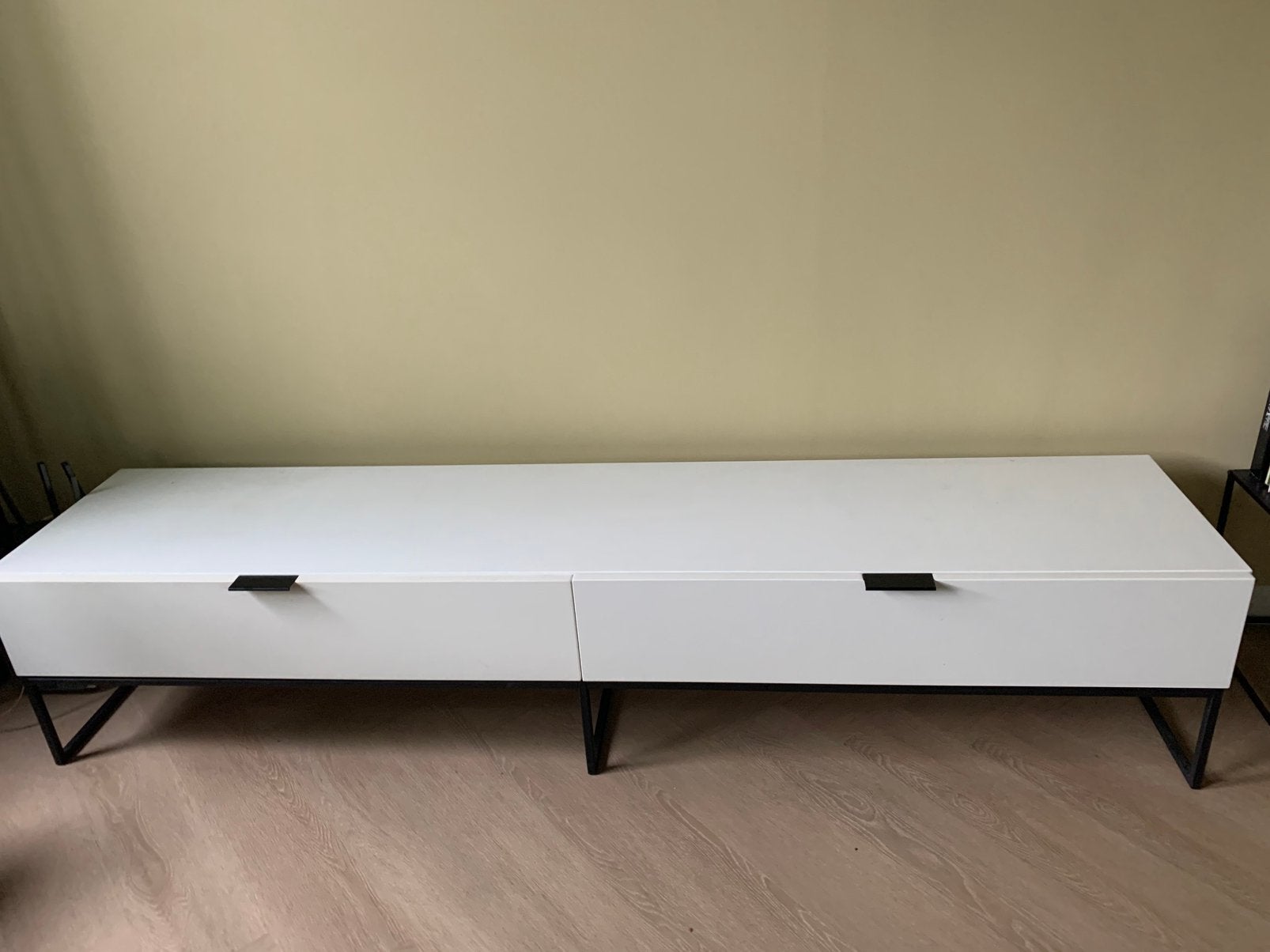 Wit tv meubel, Ophalen, Gebruikt, 150 tot 200 cm, Minder dan 100 cm