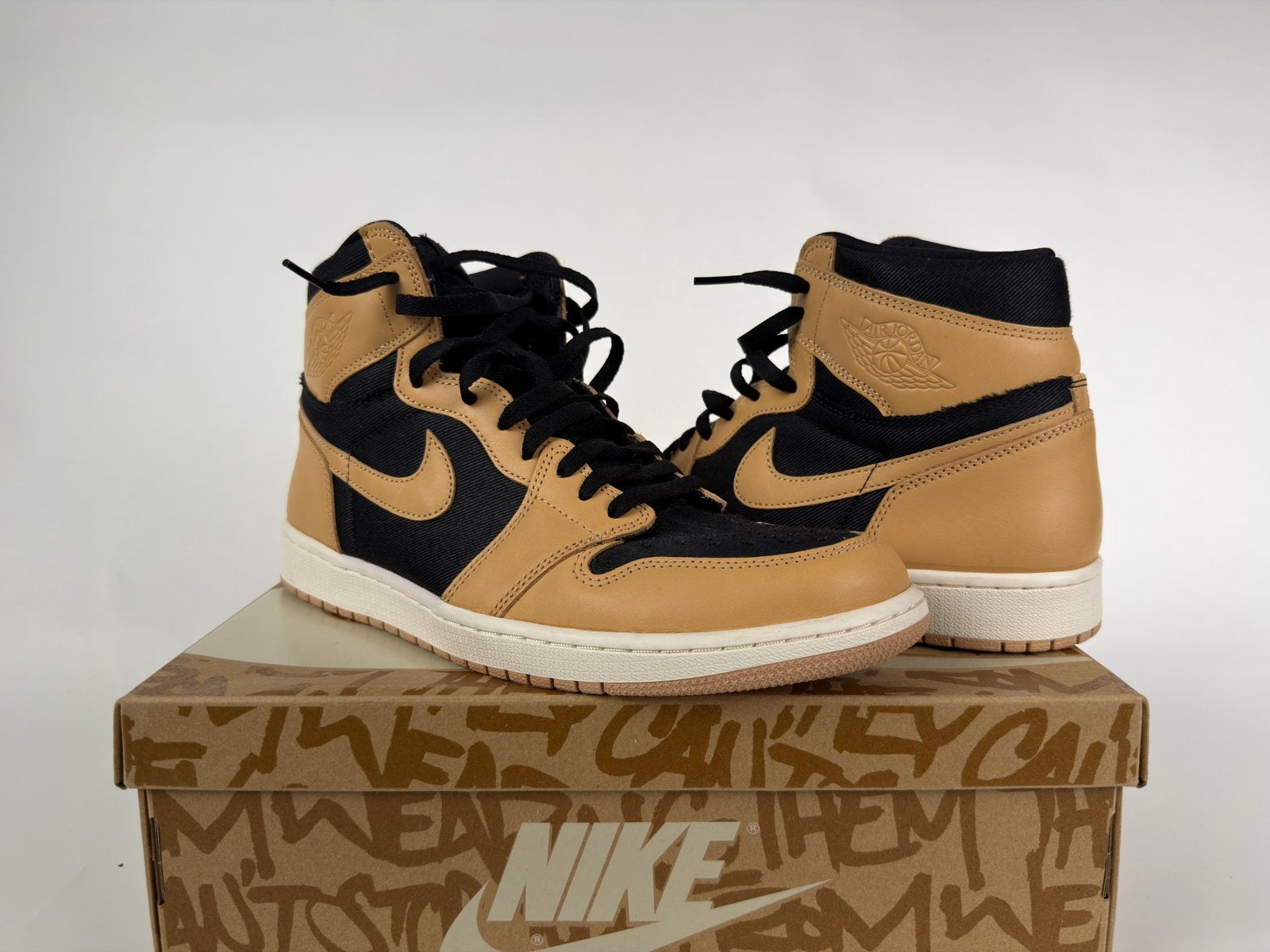 Nike Air Jordan 1 Retro High OG Vachetta Tan, Ophalen, Zo goed als nieuw, Bruin, Sneakers of Gympen