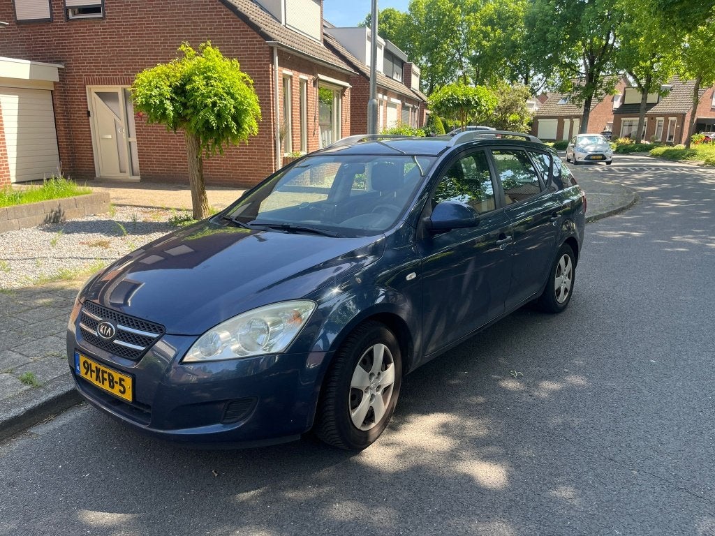 Kia (Pro) Cee d 1.4 Sporty Wagon 2009 Blauw, Auto's, Kia, Voorwielaandrijving, Stof, 4 cilinders, 1396 cc