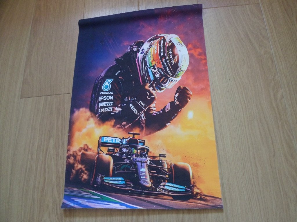 Mercedes F1 poster, Rechthoekig Staand, Nieuw, Ophalen of Verzenden, Sport