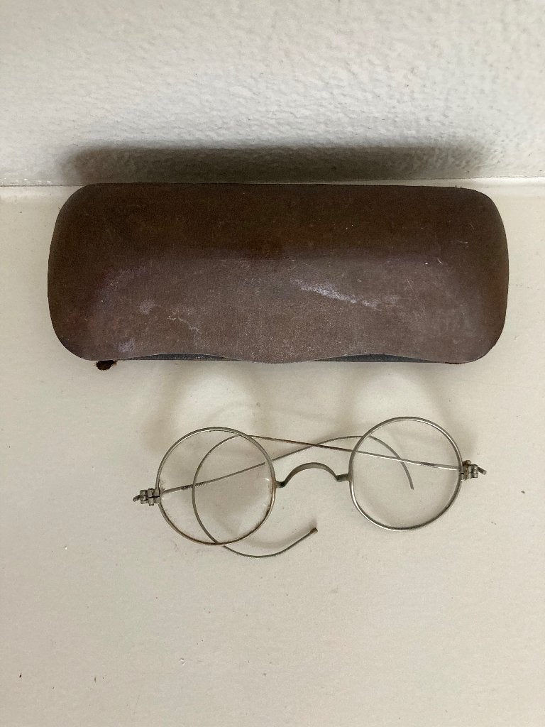 OUDE BRILLENKOKER MET OUD BRILLETJE, Ophalen of Verzenden