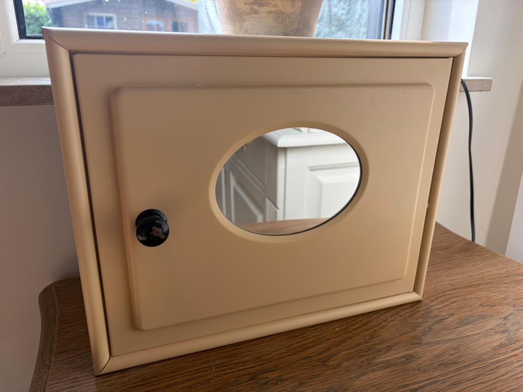 Vintage medicijnkastje met spiegel, Ophalen, Huis en Inrichting