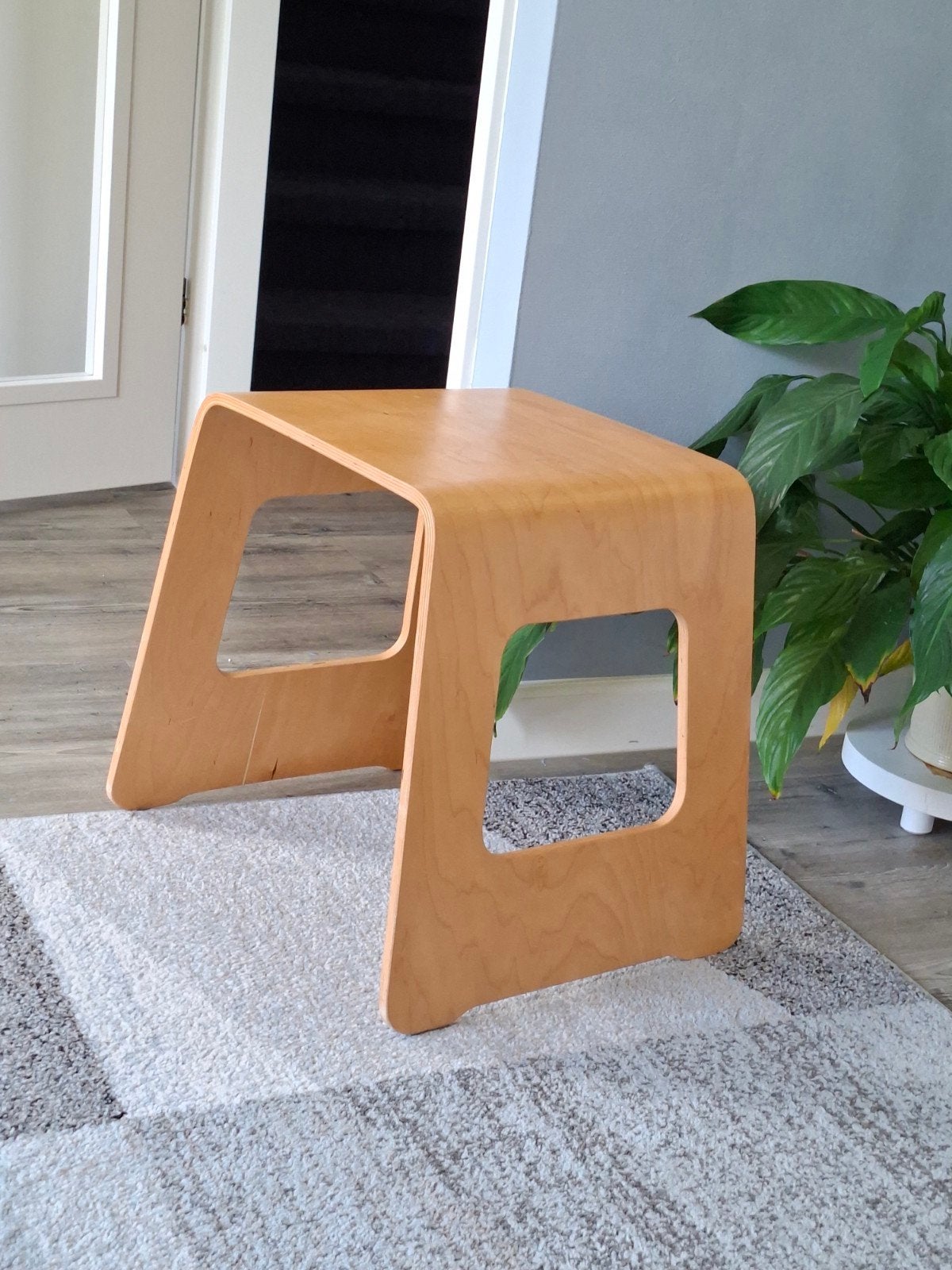 IKEA Benjamin kruk, Huis en Inrichting, Krukjes, Ophalen, Zo goed als nieuw, Hout