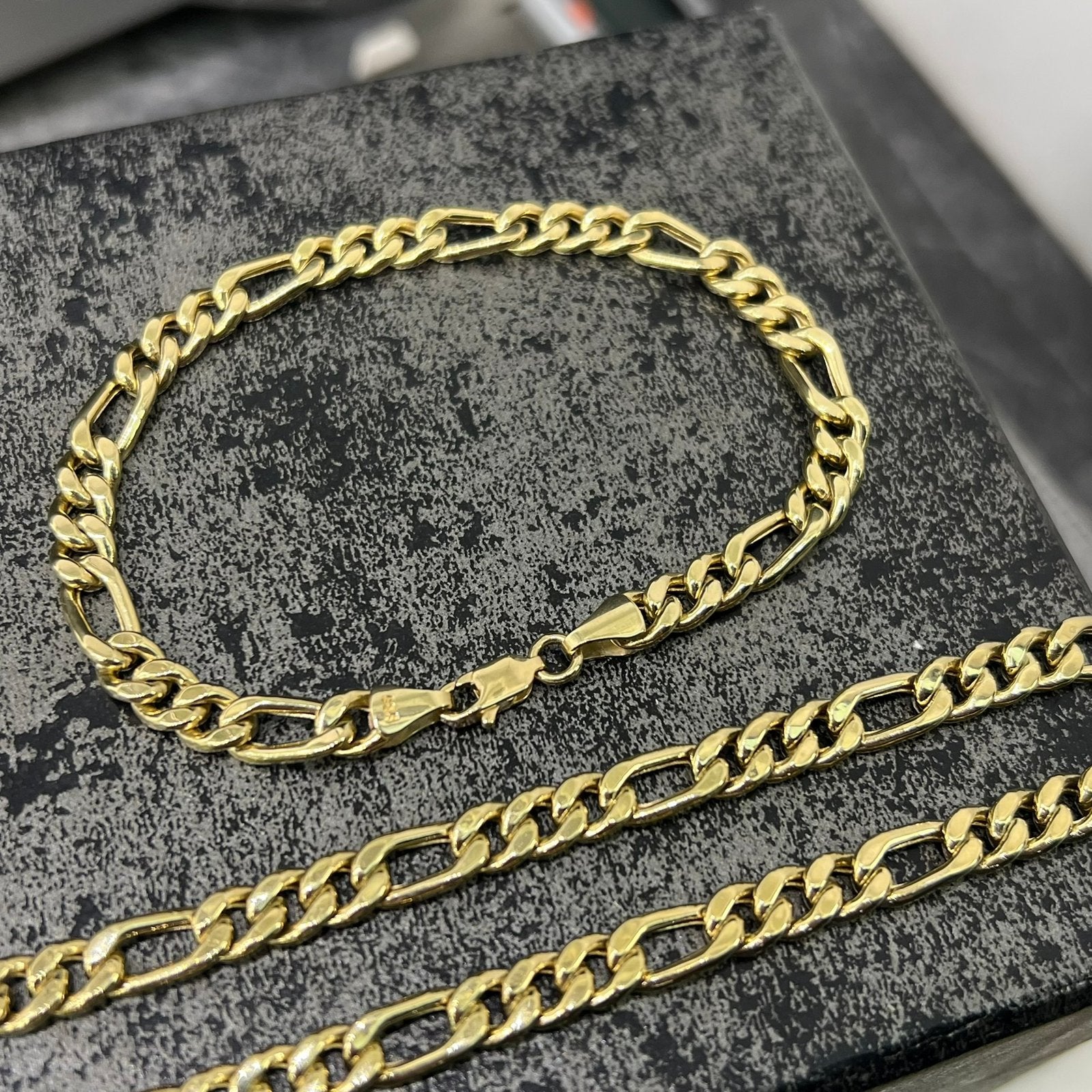 14 karaat gouden ketting armband figaro schakel, Ophalen of Verzenden, Zo goed als nieuw, Goud
