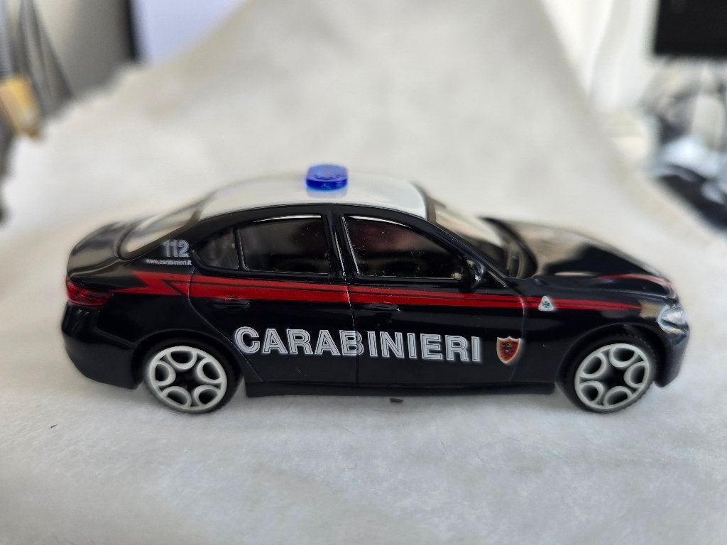 Alfa romeo Giulia Carabinieri 1/43, Ophalen of Verzenden, Gebruikt, Auto, Overige merken