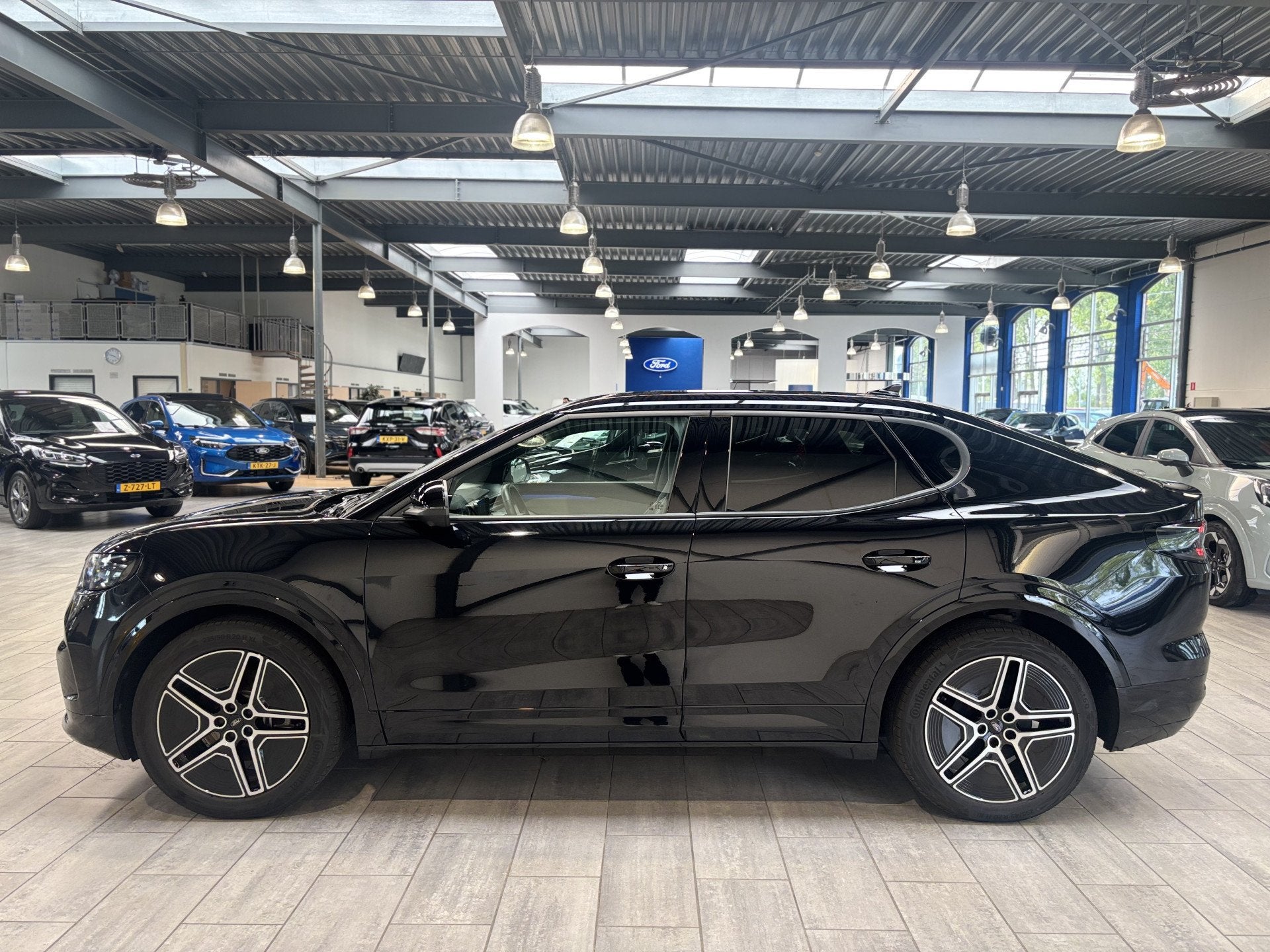 Ford Capri Premium Standard Range RWD 52 kWh 190pk | Warmte, Achterwielaandrijving, Gebruikt, 190 pk, Zwart