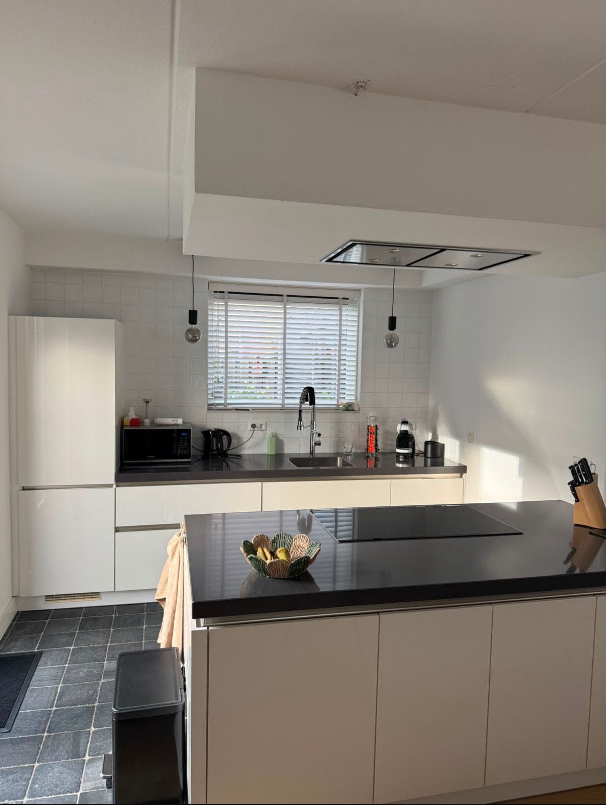 Complete keuken! Demonteren/ophalen 1 september, Huis en Inrichting, Keuken | Complete keukens, Ophalen, Zo goed als nieuw, Wit