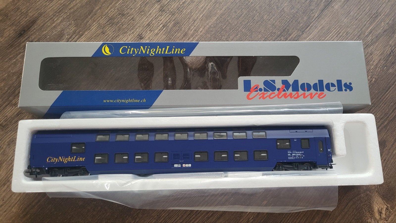 LS MODELS 49003-1 - CityNigtLine, Overige merken, Gelijkstroom, Ophalen of Verzenden, Nieuw