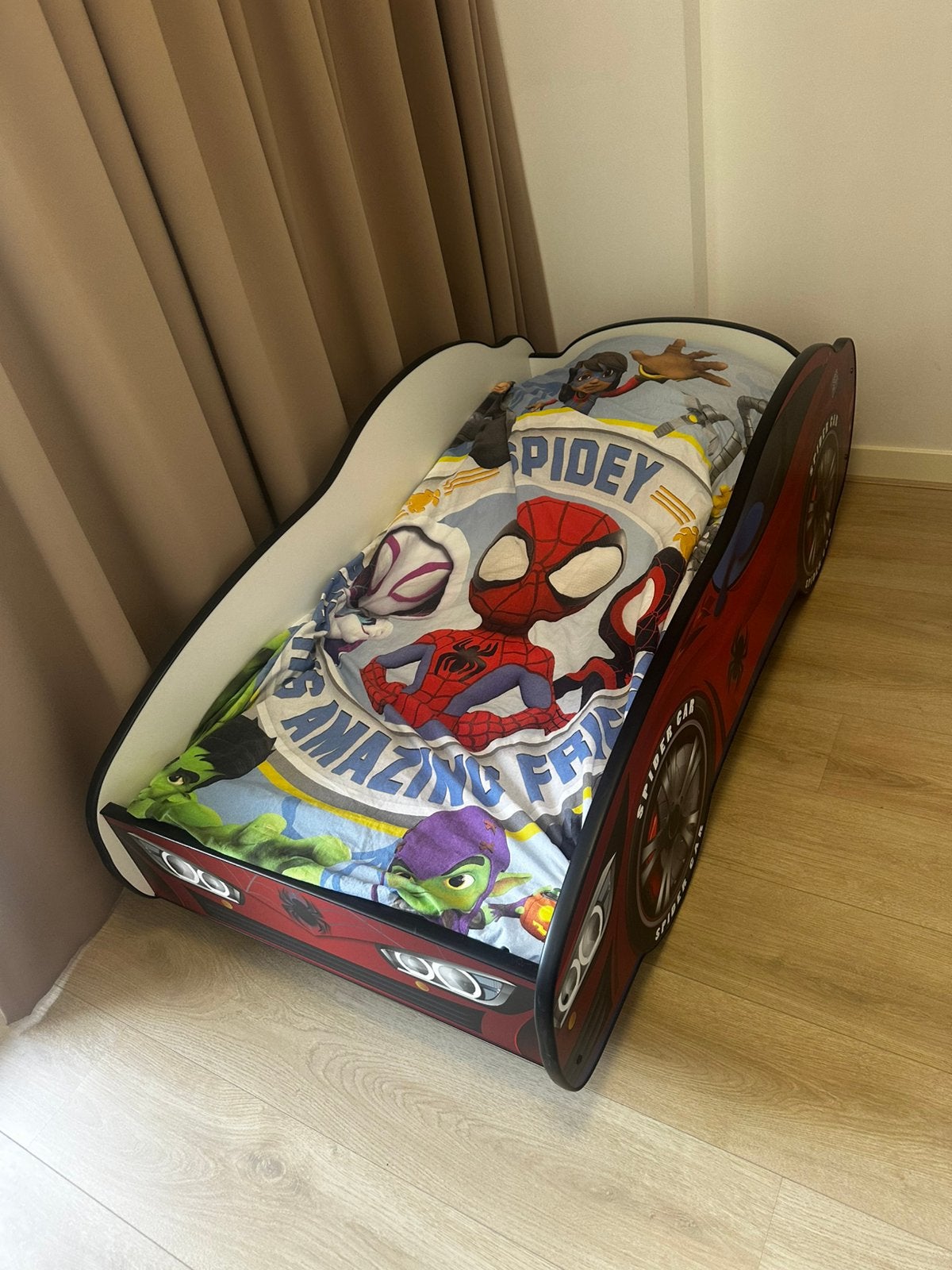 Spider-Man compleet kamer en decoratie, Ophalen, Zo goed als nieuw, 180 cm of meer, 85 tot 100 cm