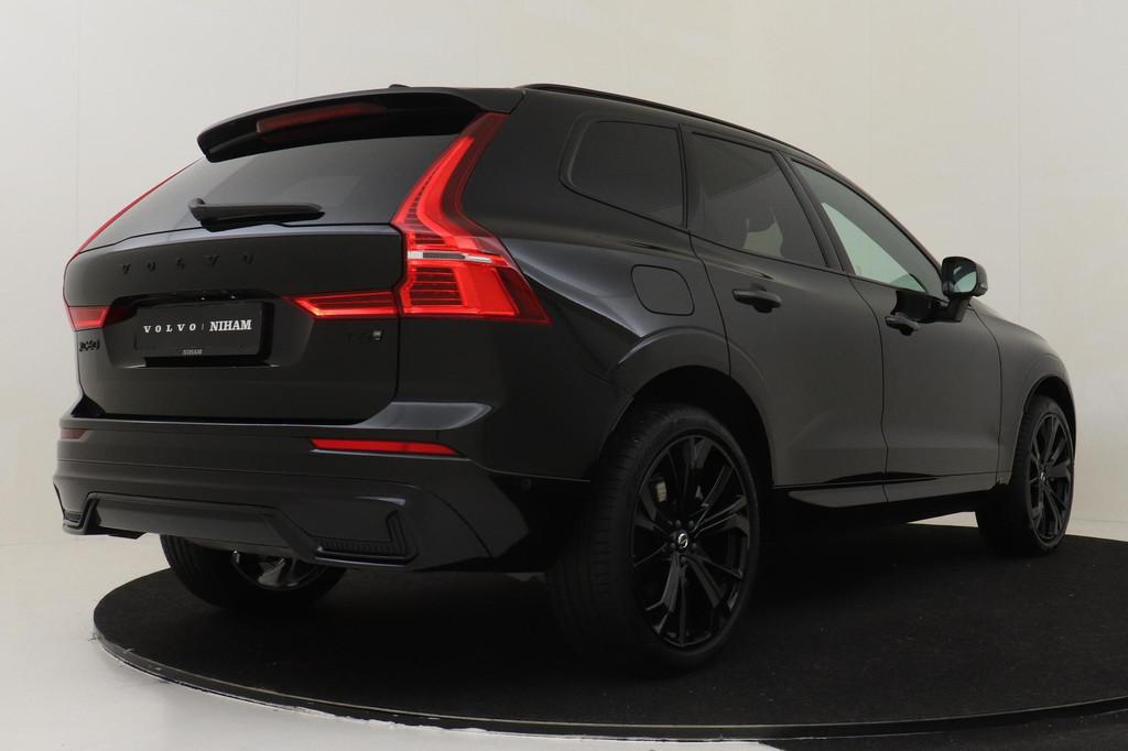 Volvo XC60 T6 PLUG-IN HYBRID AWD ULTRA BLACK EDITION -PANO.D, Auto's, Automaat, 12 maanden, Gebruikt, Euro 6