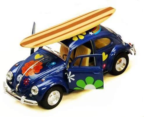 Kinsmar: 1967 Volkswagen Classical Beetle with Surfboard1:32, ., Nieuw, Ophalen of Verzenden, .