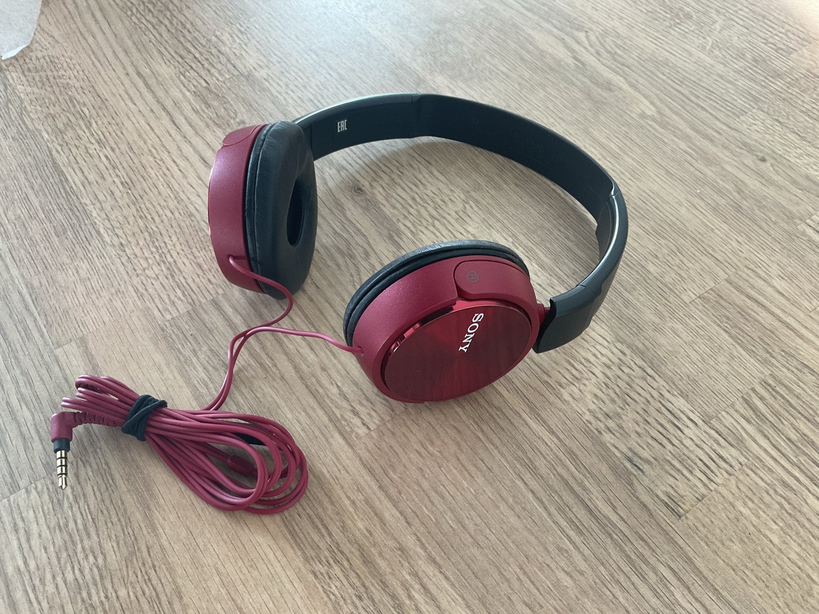 Sony MDR-ZX310AP On-ear Koptelefoon - Rood, On-ear, Ophalen of Verzenden, Zo goed als nieuw, Sony