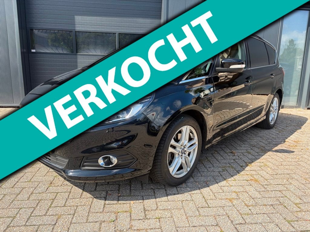 Ford S-Max 2.0 Vignale 7p Automaat, Pano, Trekhaak, PDC, Cli, Auto's, Ford, Automatische klimaatregeling, Euro 6, 4 cilinders