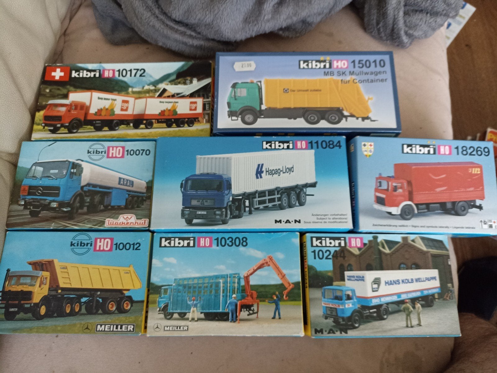 Kibri H0 vrachtwagens partij 8 stuks in doos 1:87, 1:50 of kleiner, Nieuw, Truck, Ophalen