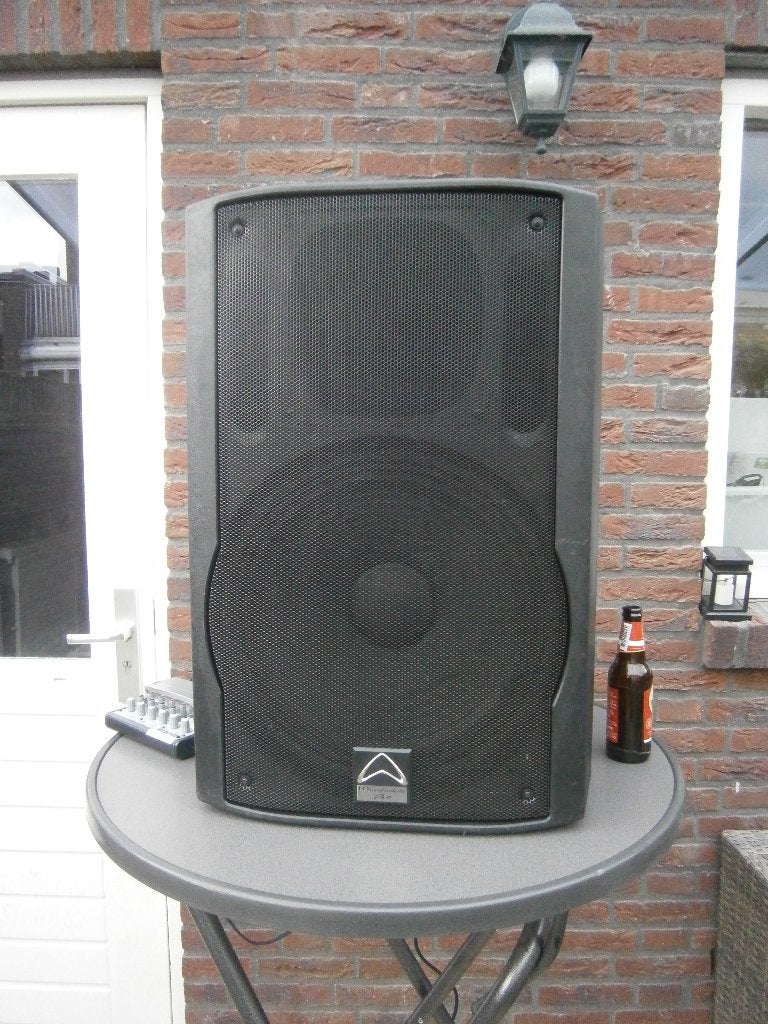 geluidset /zware speaker voor feestje te huur € 30,00, Ophalen, Zo goed als nieuw, Dj-set, Overige merken