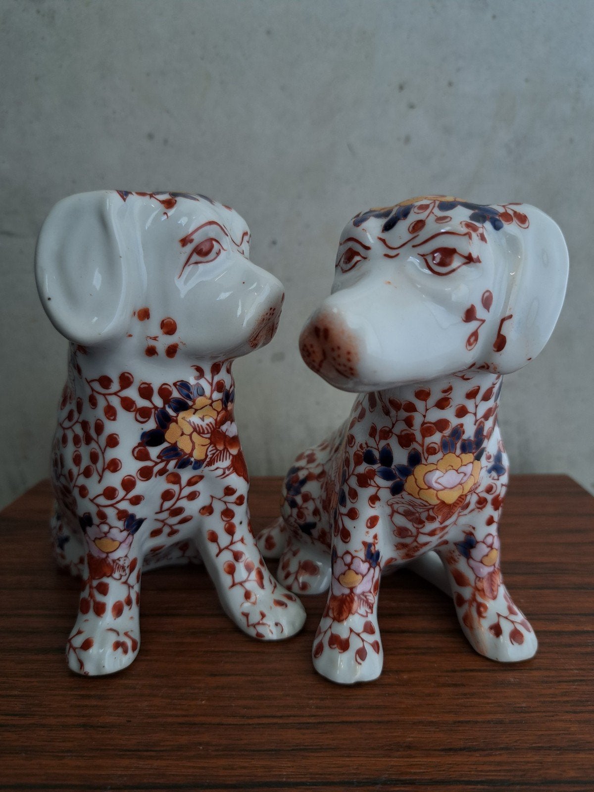 Set Japanse honden Imari-poselein lotusbloemen jaren 70, Ophalen of Verzenden, Zo goed als nieuw, Dier