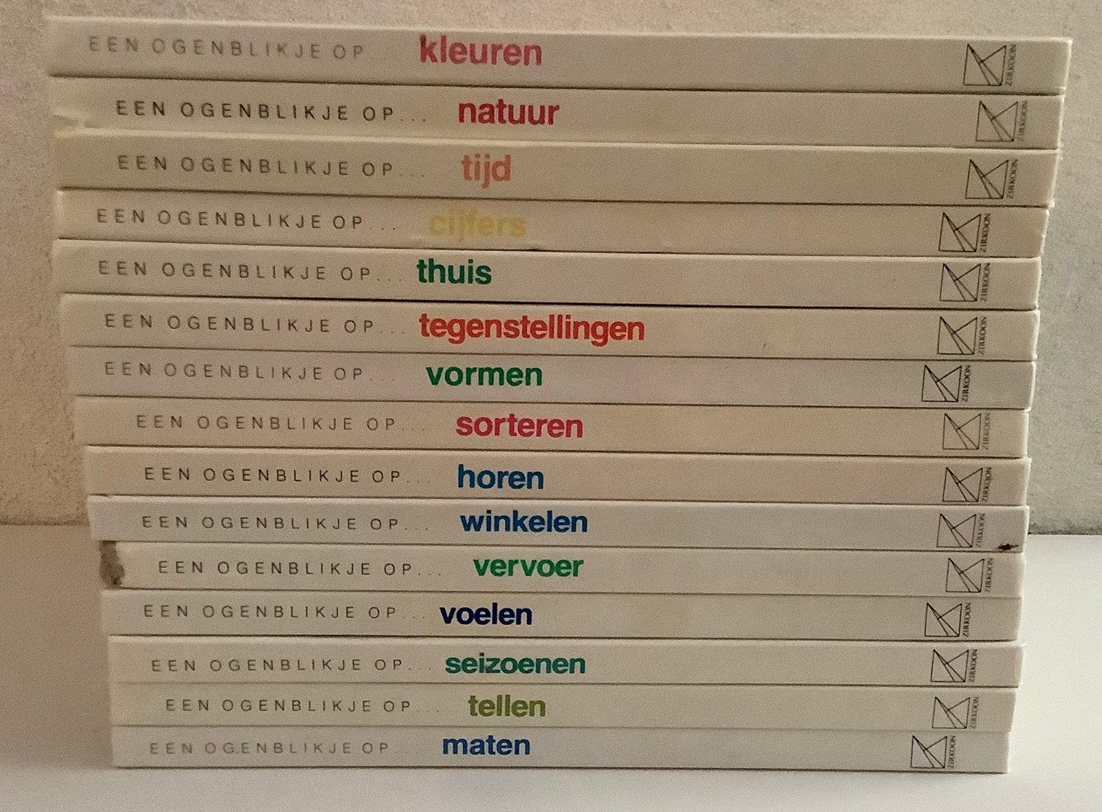 15 deeltjes uit de serie: een ogenblik op … kleuren/tellen…, Boeken, Ophalen of Verzenden, Gelezen