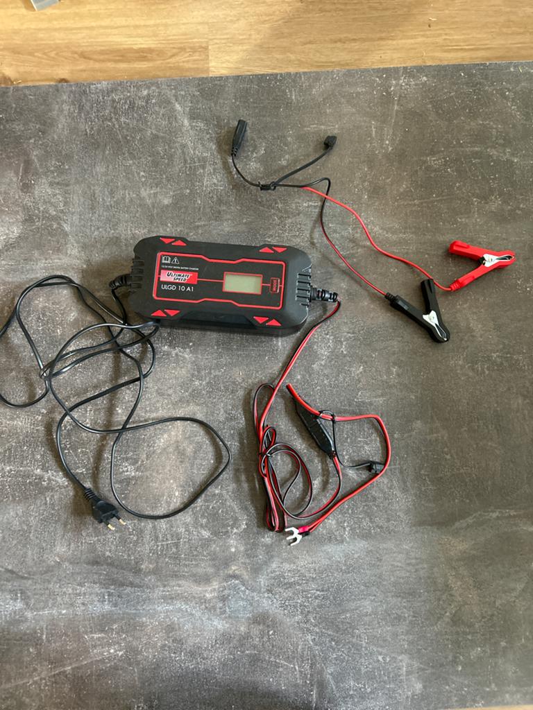 Ultimate Speed ULG D 10 A1 Acculader 12/24V, Ophalen of Verzenden, Gebruikt, Universele onderdelen