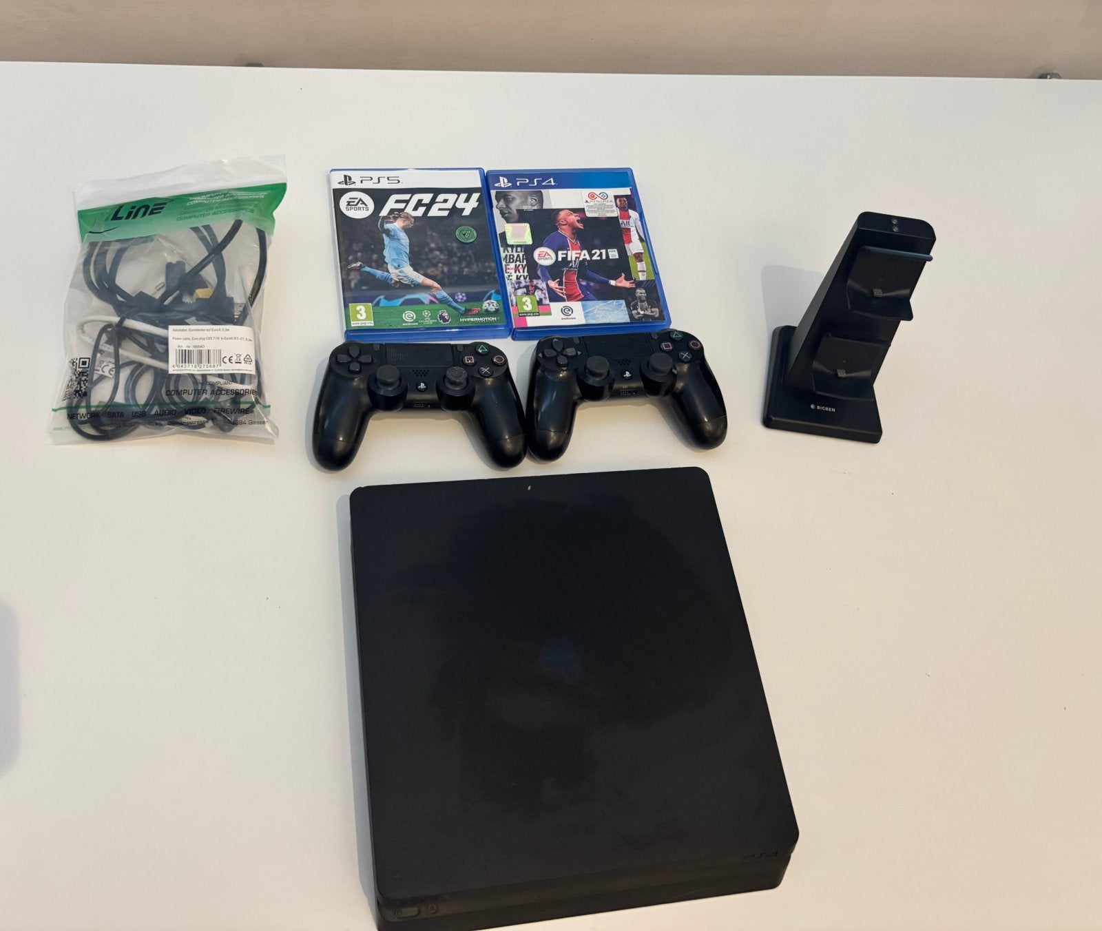 Playstation 4 slim inclusief, Met 2 controllers, Ophalen of Verzenden, Slim, 500 GB