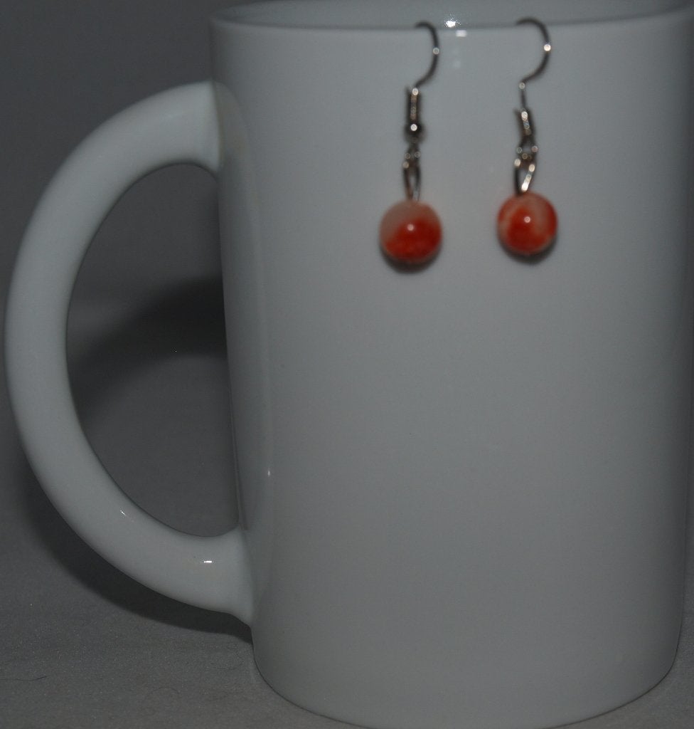 oranje/rood/witte jade oorbellen met zilverkleurige oorhaken, Overige materialen, Hangers, Nieuw, Oranje