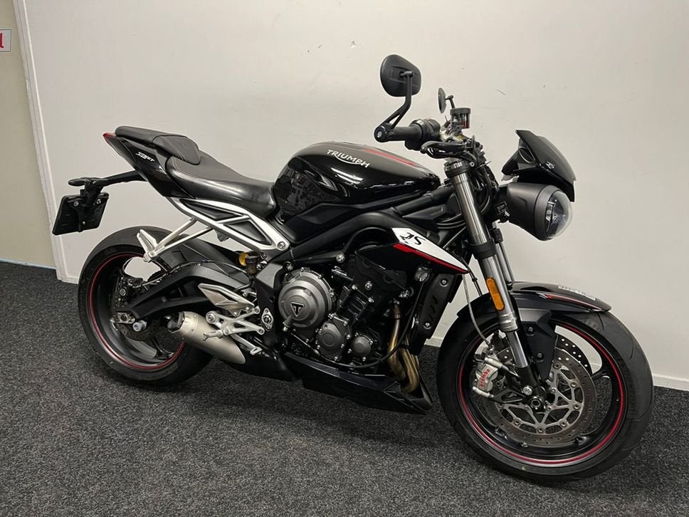 ️️Triumph STREET TRIPLE RS (bj 2017)️️, Motorrijbewijs A, Bedrijf, 765 cc, Meer dan 35 kW