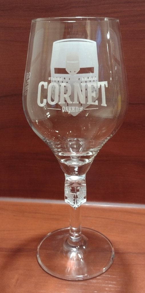 Cornet Oaked M14 Zeldzaam Wit Logo Grote Helm. (A), Ophalen of Verzenden, Gebruikt, Glas of Glazen, Overige merken