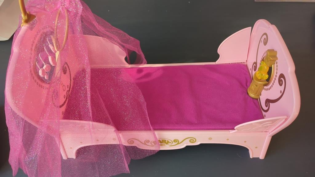 Baby born bedje rose, Ophalen of Verzenden, Zo goed als nieuw, Babypop