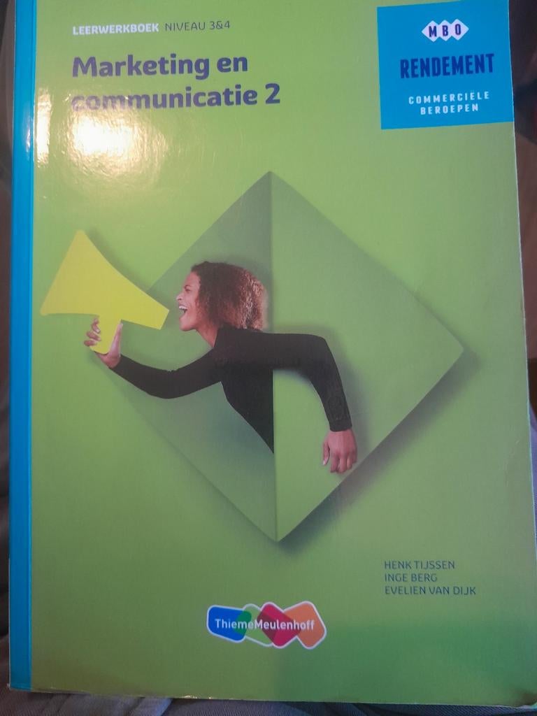 Marketing en communicatie 2 henk tijssen, Ophalen of Verzenden, Zo goed als nieuw, Overige niveaus, Nederlands