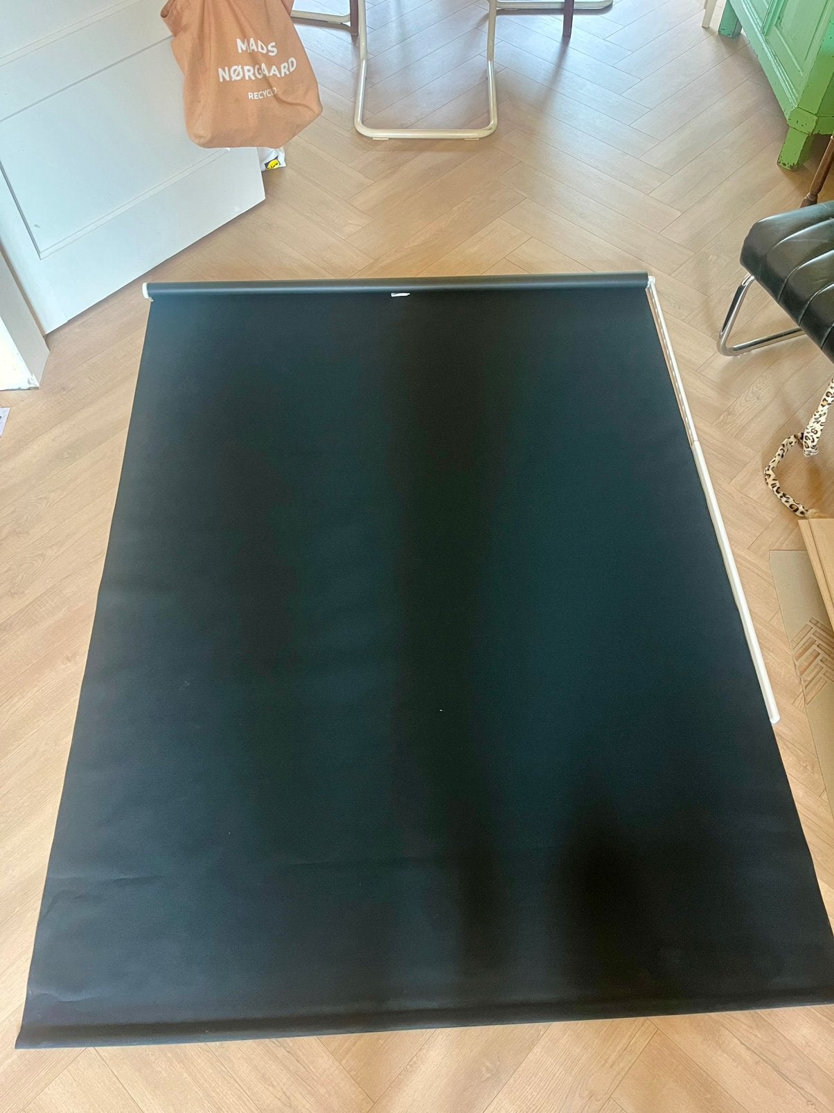 Rolgordijn zwart, Ophalen, Zwart, 50 tot 100 cm, Zo goed als nieuw