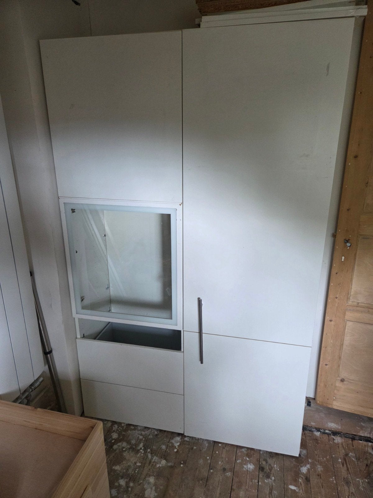 IKEA Kast 2 meter hoog met glazen plaat - Gebruikt, Huis en Inrichting, Kasten | Kledingkasten, 100 tot 150 cm, 200 cm of meer